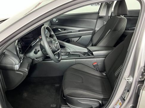 Used 2024 Hyundai Elantra SEL FWD image 23