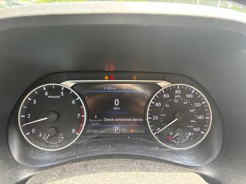 Used 2024 Nissan Sentra SV w/ All-Weather Package FWD image 11