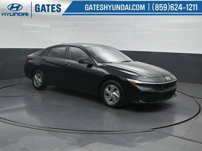 New 2026 Hyundai Elantra SE