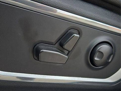 Used 2022 RAM 1500 Laramie image 23