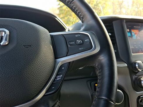 Used 2024 RAM 2500 Big Horn w/ Bed Utility Group image 21