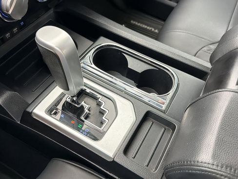 Used 2021 Toyota Tundra SR5 w/ SR5 Upgrade Package image 18