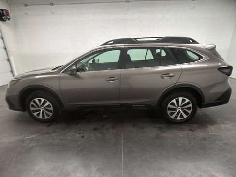 Used 2022 Subaru Outback 2.5i image 5