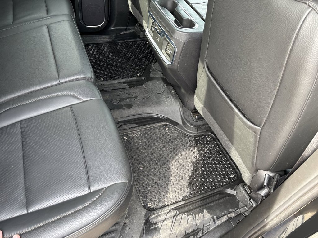 Used 2022 GMC Sierra 1500 Denali AWD/4WD image 41