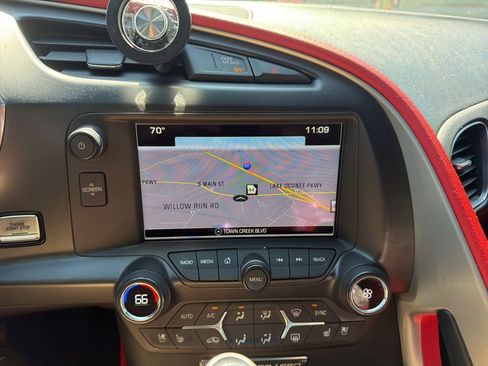 Used 2016 Chevrolet Corvette Z06 w/ 2LZ Preferred Equipment Group image 11