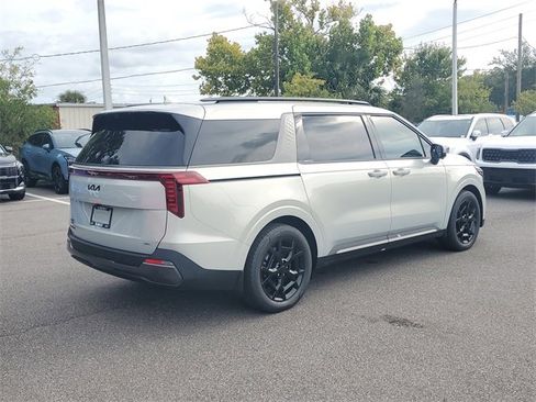 New 2026 Kia Carnival SX Prestige image 6