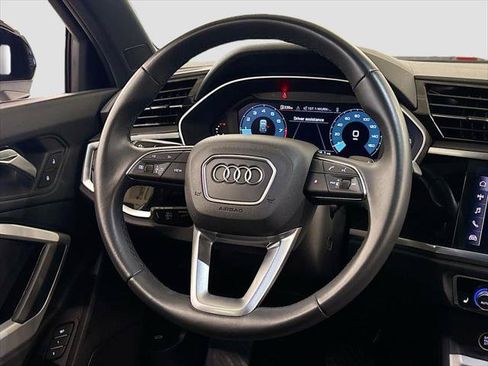 Certified 2025 Audi Q3 2.0T Premium Plus w/ Premium Plus Package AWD/4WD image 18