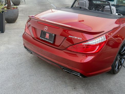 Used 2016 Mercedes-Benz SL 63 AMG image 6