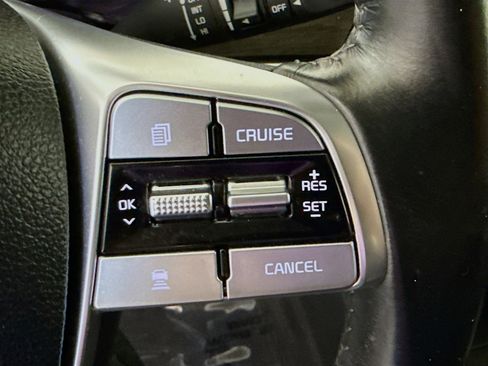 Used 2022 Kia Telluride EX w/ EX Premium Package image 15