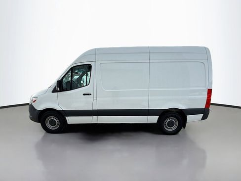 Used 2023 Mercedes-Benz Sprinter 144 Cargo image 4