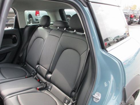 Used 2022 MINI Cooper Countryman S w/ Premium Package image 19