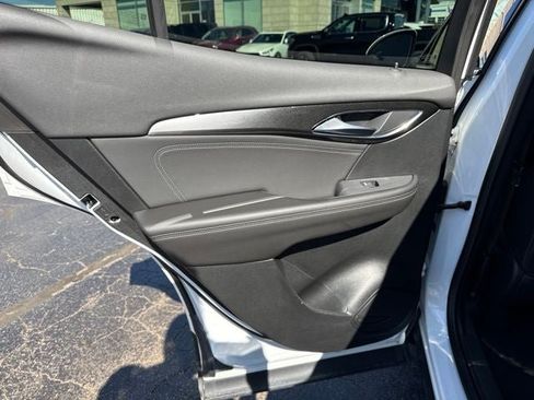 Used 2024 Buick Envision Preferred AWD/4WD image 17