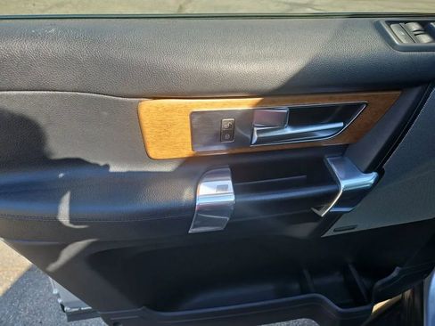 Used 2016 Land Rover LR4 HSE Silver Edition image 41