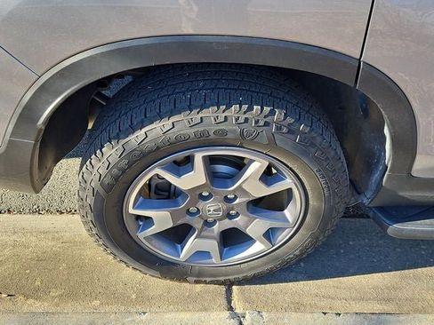 Used 2023 Honda Passport TrailSport image 11