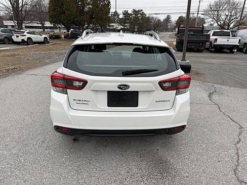 Used 2023 Subaru Impreza 2.0i Premium image 4