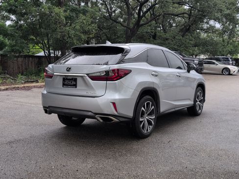 Used 2018 Lexus RX 350 FWD w/ Premium Package image 2