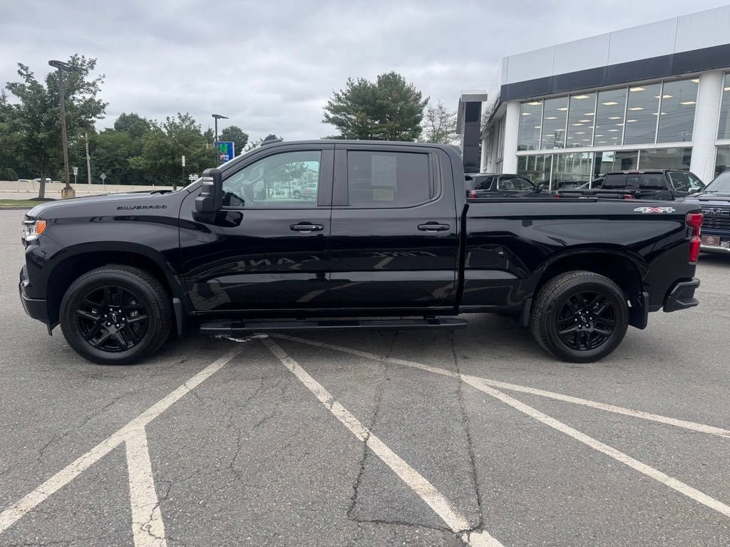 Used 2024 Chevrolet Silverado 1500 RST w/ Max Trailering Package AWD/4WD image 2