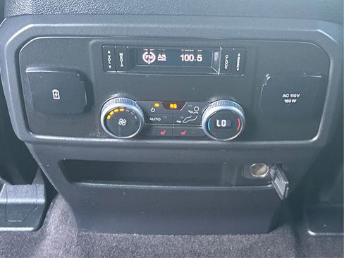 Used 2020 Ford Expedition Limited w/ Equipment Group 301A image 29