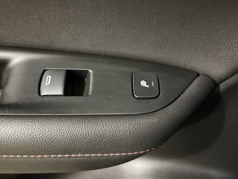 Used 2020 Chevrolet Blazer RS FWD image 28