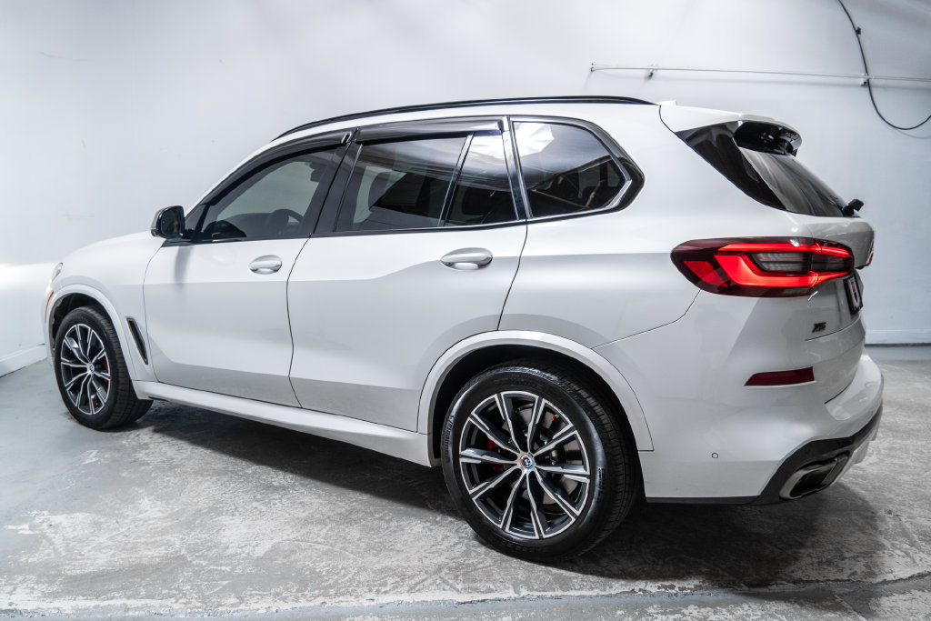 Used 2023 BMW X5 M50i w/ Executive Package AWD/4WD image 2