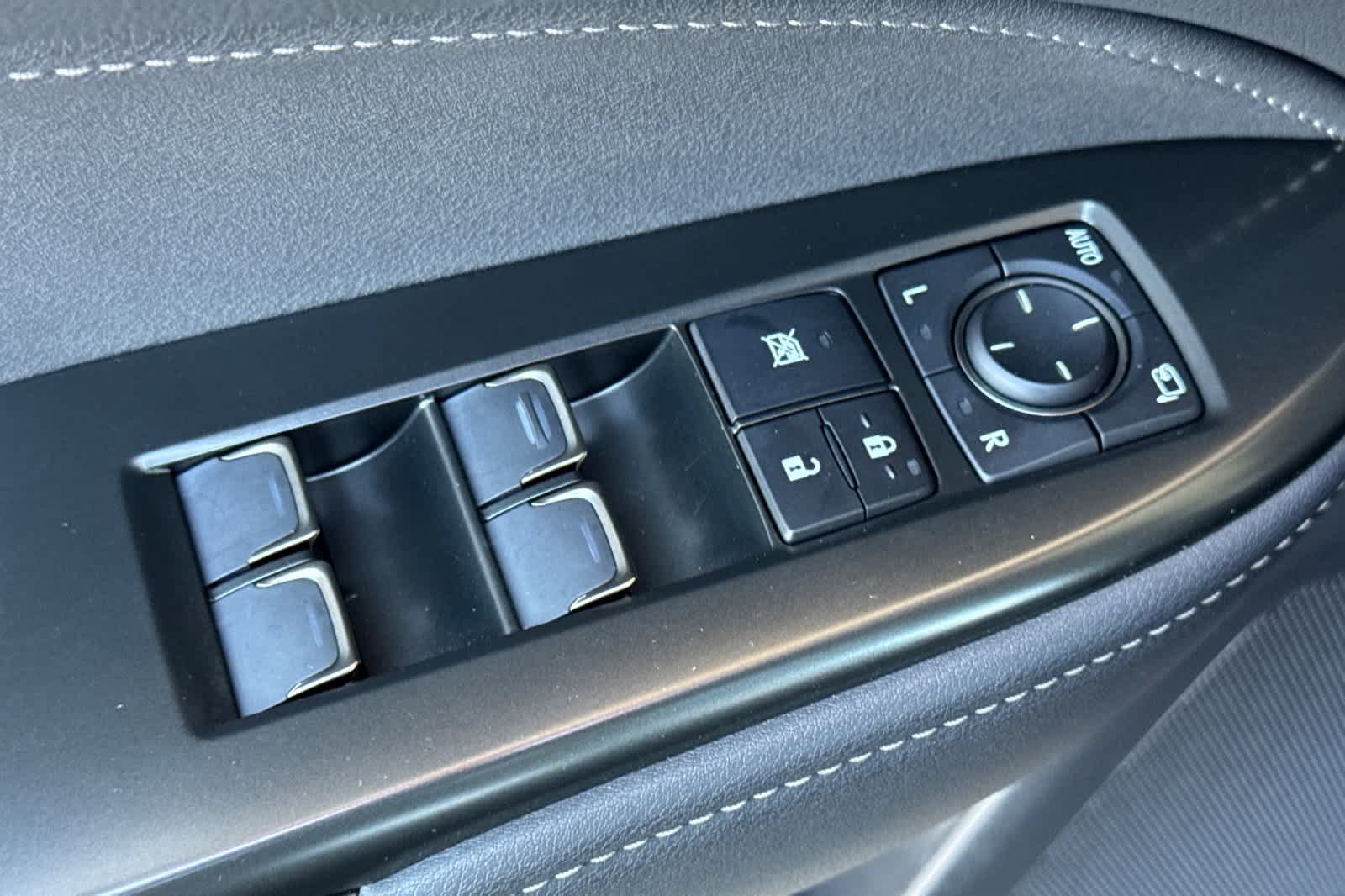 Certified 2026 Lexus NX 350h AWD w/ Accessory Package (2T) image 13