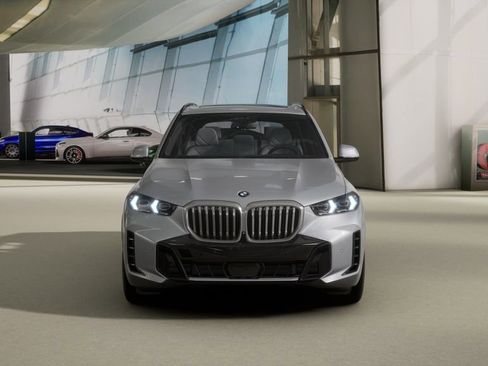 Used 2026 BMW X5 sDrive40i w/ M Sport Package RWD image 29