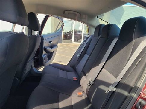 Used 2022 Nissan Sentra SV image 22