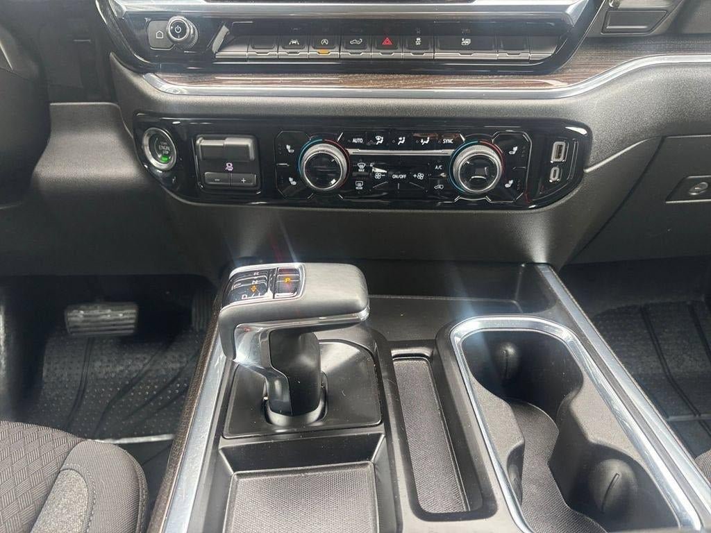 Used 2024 Chevrolet Silverado 1500 RST w/ Convenience Package II AWD/4WD image 13