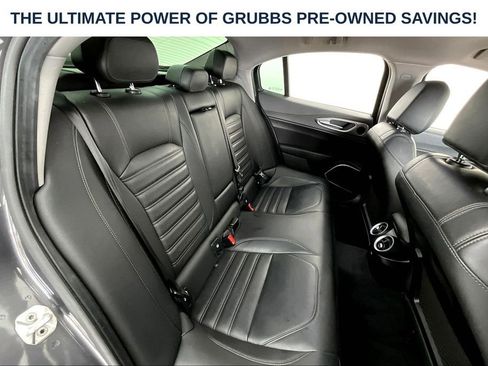 Used 2019 Alfa Romeo Giulia Ti Sport w/ Quick Order Package 22U Sport RWD image 34
