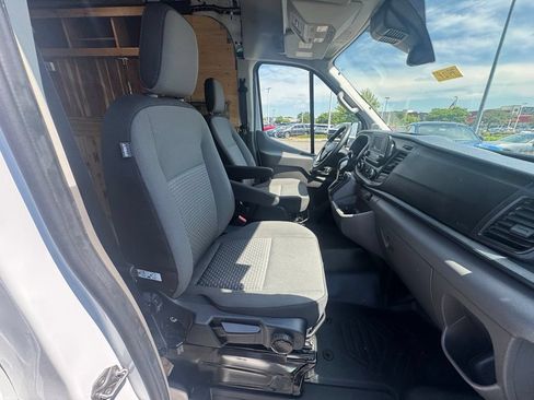 Used 2024 Ford Transit 150 148 Medium Roof AWD image 20