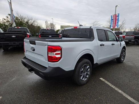 New 2026 Ford Maverick XLT w/ XLT Luxury Package AWD/4WD image 5