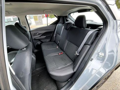 Certified 2024 Nissan Kicks SV image 15