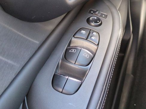 Used 2024 Nissan Murano SL image 25