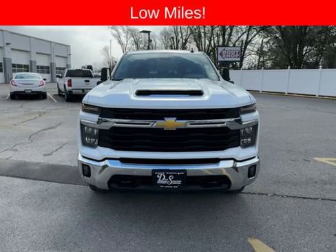 Used 2025 Chevrolet Silverado 2500 LT w/ Safety Package image 3