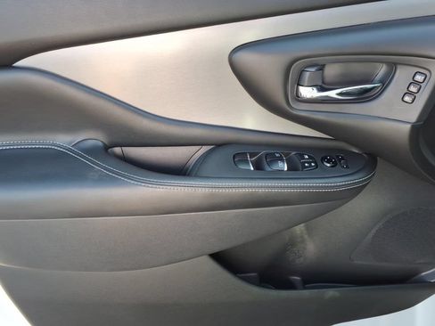 Used 2020 Nissan Murano SL w/ Cargo Package FWD image 14