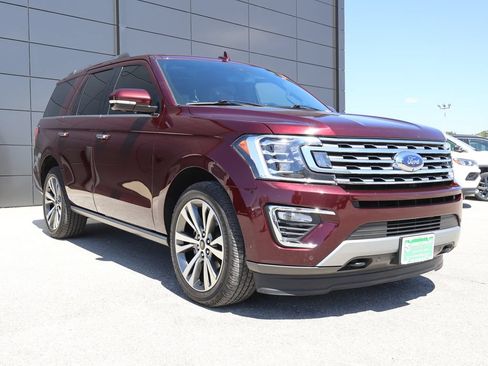 Used 2020 Ford Expedition Limited w/ Equipment Group 302A AWD/4WD image 6