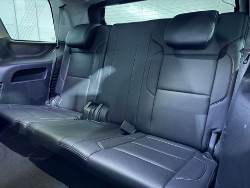 Used 2020 GMC Yukon SLT AWD/4WD image 42