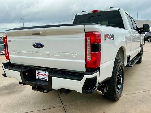 Used 2024 Ford F250 Lariat w/ Lariat Ultimate Package AWD/4WD image 19