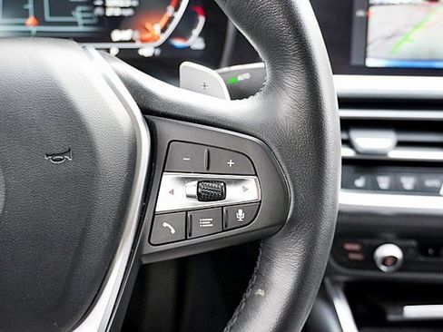 Used 2022 BMW 330i Sedan w/ Driving Assistance Package image 37