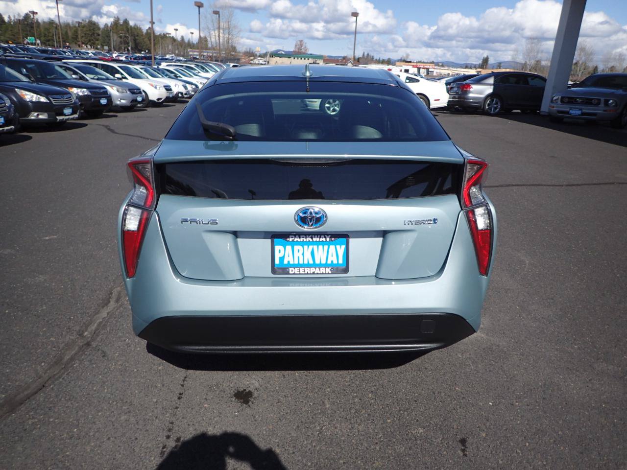 Used 2016 Toyota Prius Two FWD image 4
