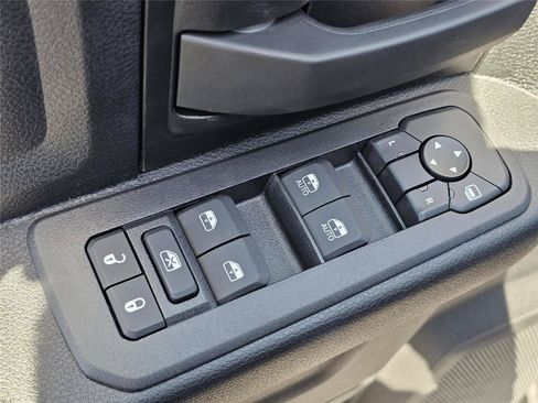 New 2026 RAM 2500 Tradesman AWD/4WD image 16