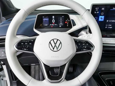 Used 2023 Volkswagen ID.4 Pro S RWD image 11