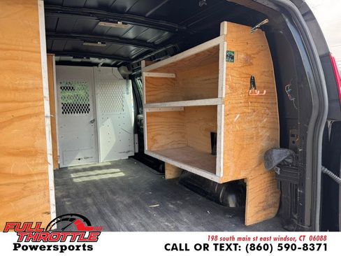 Used 2019 GMC Savana 2500 w/ Chrome Appearance Package RWD image 10