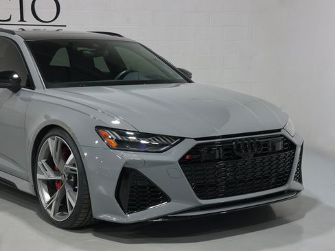 Used 2021 Audi RS 6 AWD/4WD image 26