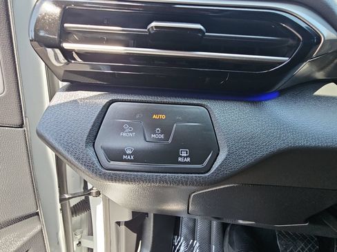 Certified 2023 Volkswagen ID.4 Pro S RWD image 25
