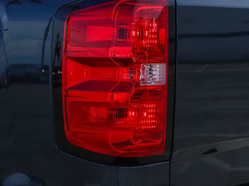 Used 2017 Chevrolet Silverado 2500 LTZ w/ Duramax Plus Package image 7