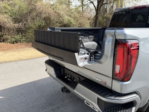 New 2026 GMC Sierra 1500 AT4 w/ AT4 Premium Package AWD/4WD image 11