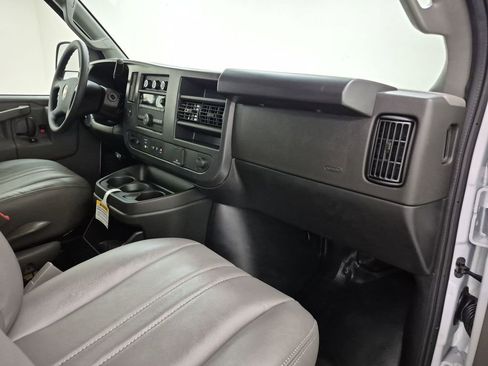 New 2025 Chevrolet Express 2500 w/ Driver Convenience Package image 30