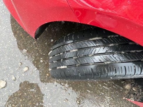 Certified 2023 Kia Forte LXS w/ LXS Technology Package image 9