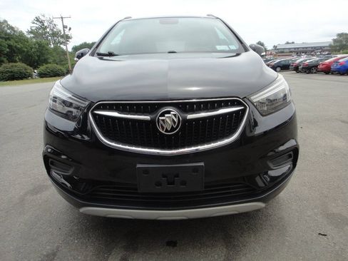 Used 2019 Buick Encore Preferred AWD/4WD image 2